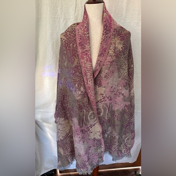 Petrusse Pure Wool Mauve and Pink French Scarf 80x28” - Picture 3 of 11